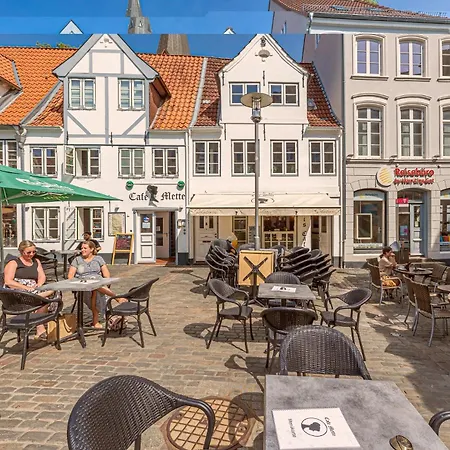 Fewo1846 - Kajuete Am Nordermarkt - Maritim Eingerichtetes Studio-apartment Im Stadtzentrum * Flensburg