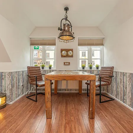 Fewo1846 - Kajuete Am Nordermarkt - Maritim Eingerichtetes Studio-apartment Im Stadtzentrum *